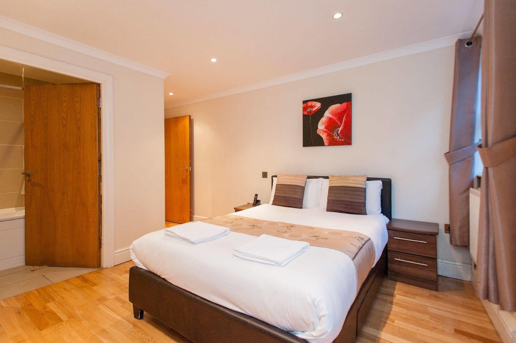 London Serviced Apartments 외부 사진