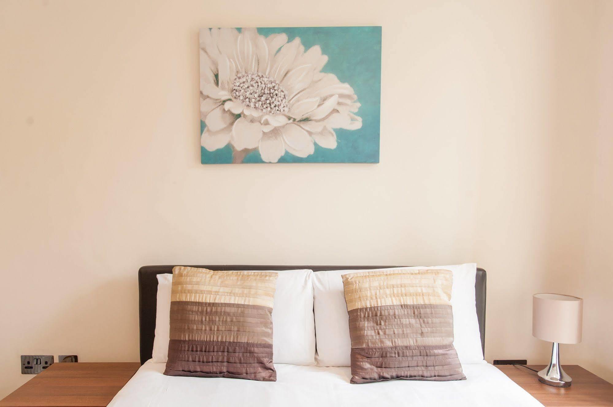 London Serviced Apartments 외부 사진