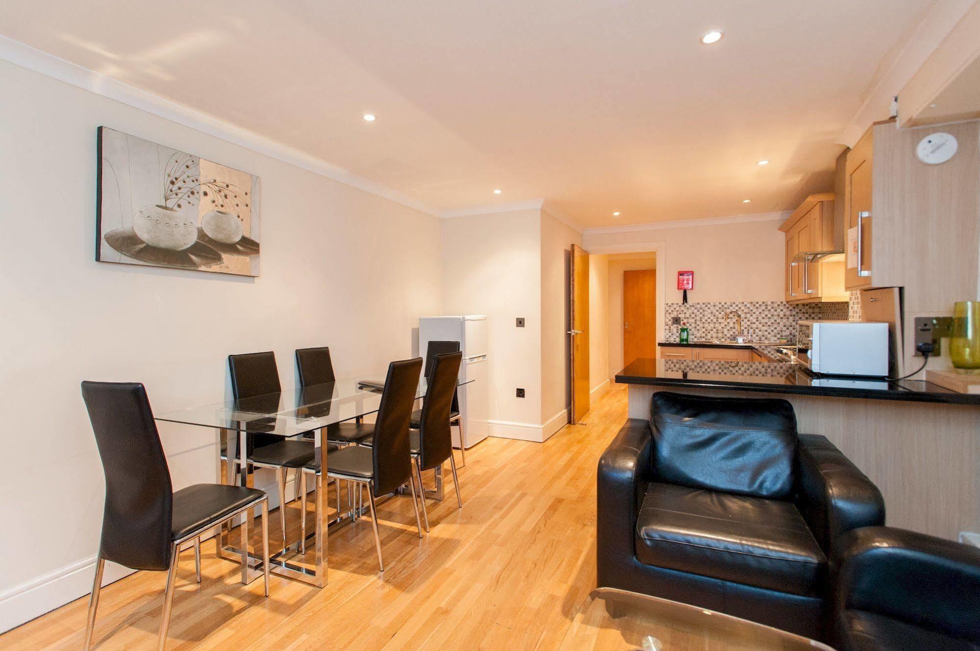 London Serviced Apartments 외부 사진